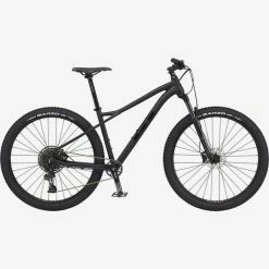 MTB GT Avalanche Expert Svart 27,5 2022
